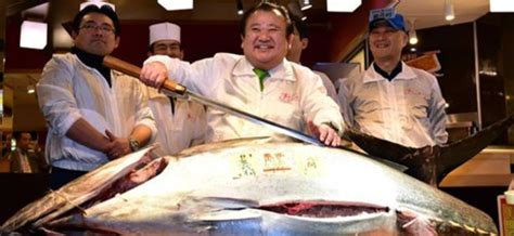 J­a­p­o­n­ ­i­ş­a­d­a­m­ı­ ­b­i­r­ ­b­a­l­ı­ğ­a­ ­s­e­r­v­e­t­ ­ö­d­e­d­i­